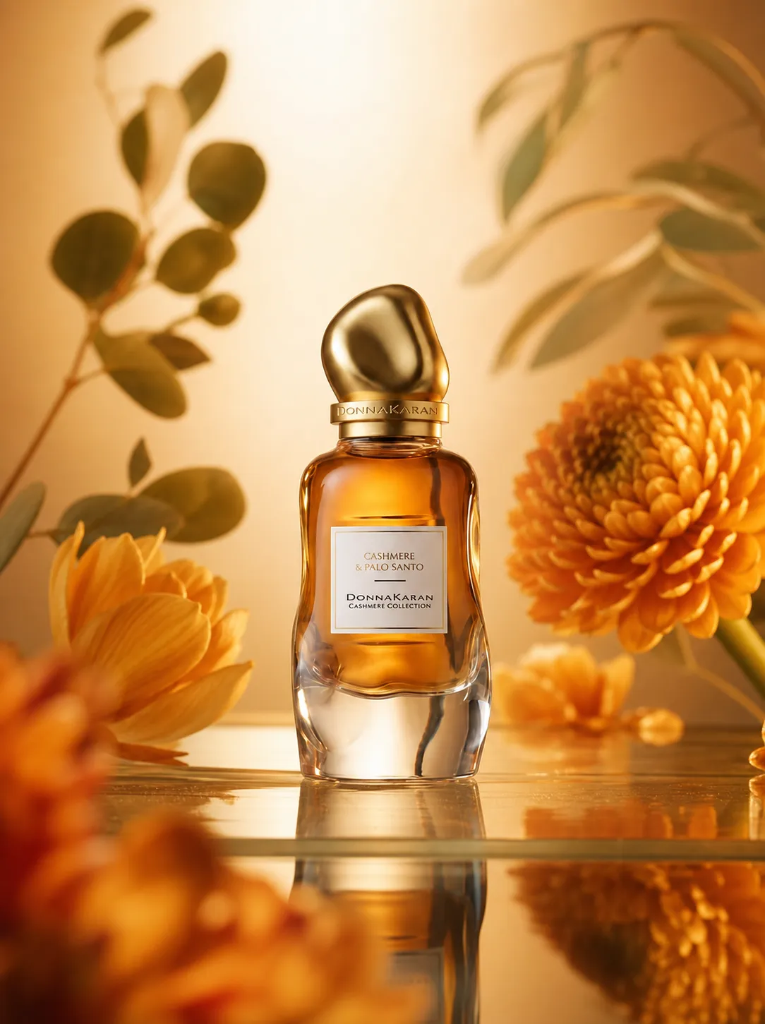 Donna Karan Cashmere & Palo Santo Perfume Bottle｜AI Image Generation Prompts