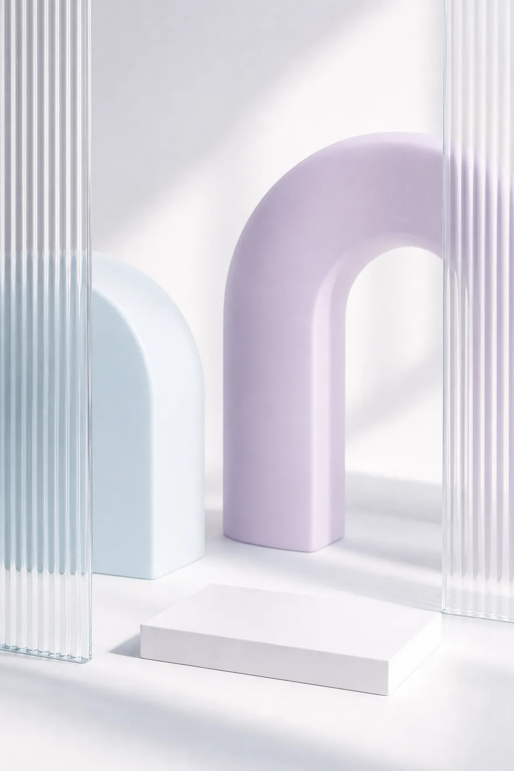 Pastel geometric arches and glass podium display background｜AI Image Generation Prompts