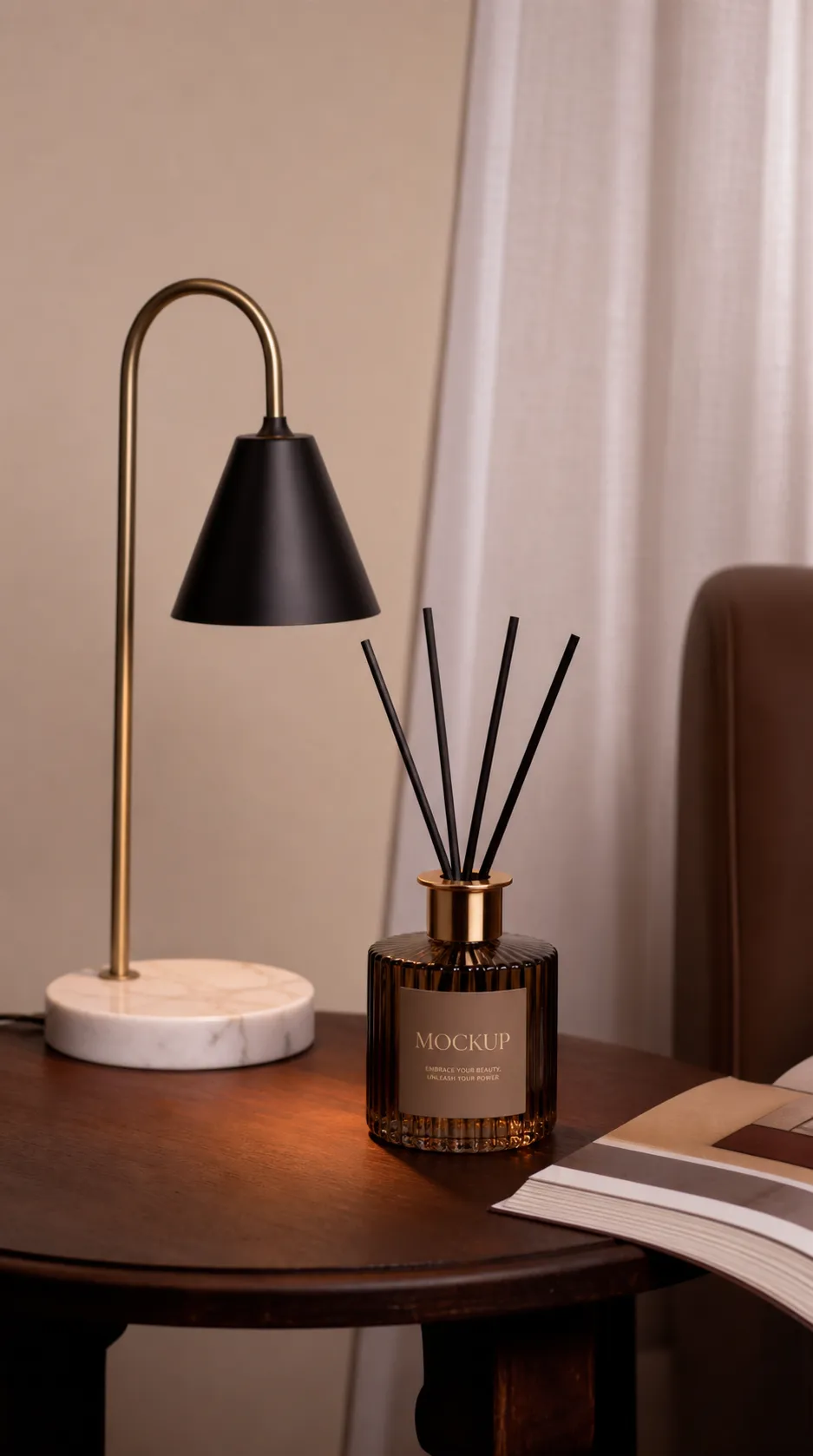 Reed Diffuser Mockup on Wooden Table with Lamp｜AI Image Generation Prompts