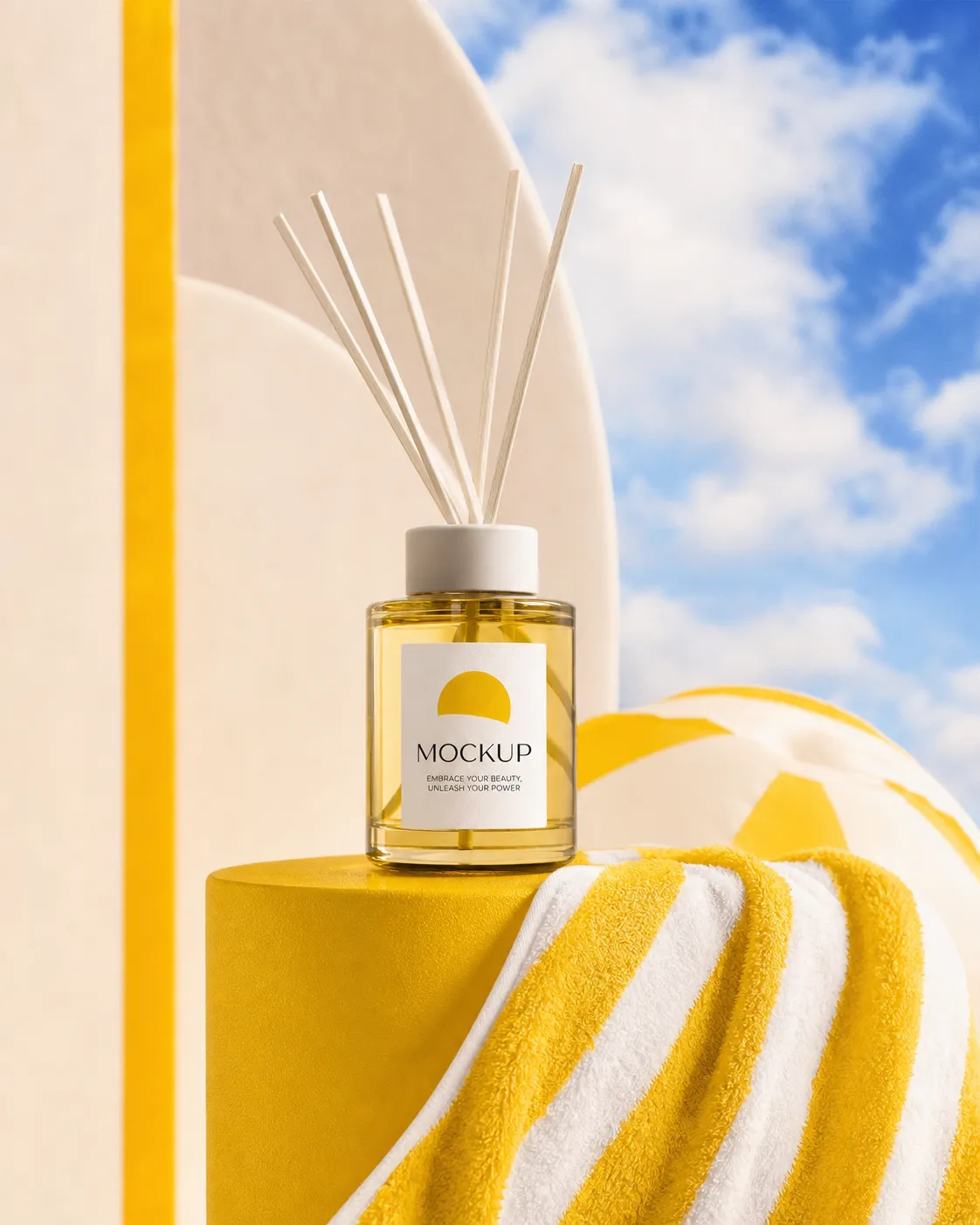 Summer Reed Diffuser Mockup with Towel and Beach Ball｜AI Image Generation Prompts