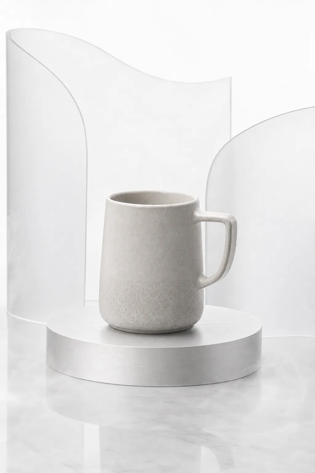 Grey Speckled Ceramic Mug on White Pedestal｜AI Image Generation Prompts